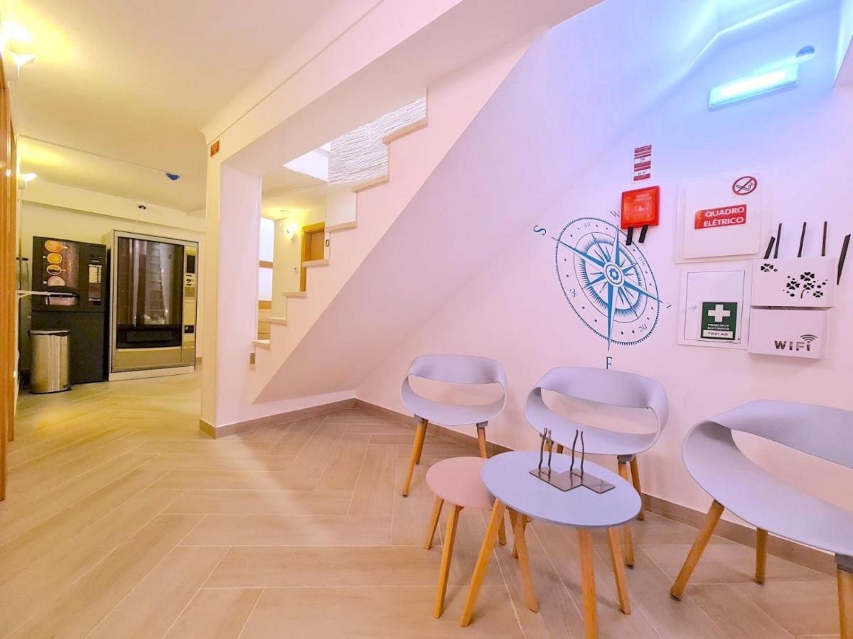Quartos Para Viajantes, Surfistas, Grupos, Boa Energia นาซาเร ภายนอก รูปภาพ